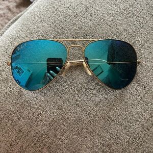 Ray-Ban Polarized Avaitor Sunglasses